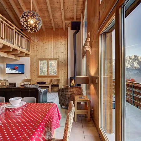 Le Fauconnier * La Tzoumaz