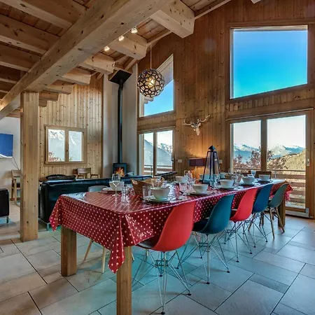 Le Fauconnier Chalet