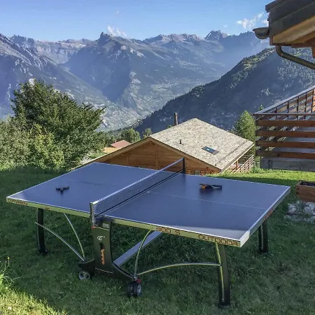 Le Fauconnier * La Tzoumaz