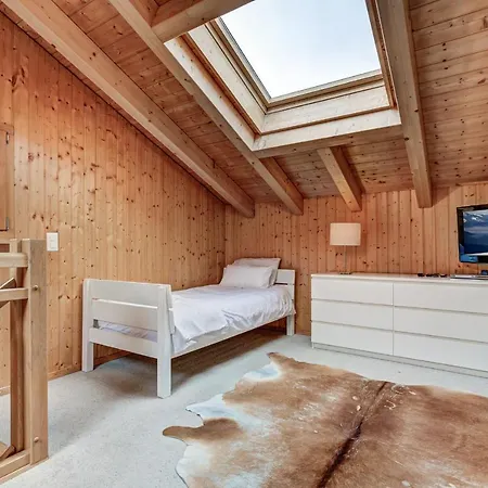 Le Fauconnier * La Tzoumaz